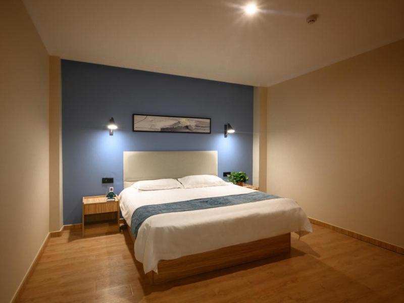 Greentree Inn Henan Kaifeng Gulou Square Express Hotel Exteriör bild
